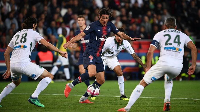Edinson Cavani Lors De Psg Saint Etienne E Journee De Ligue Edinson Cavani Lors De Psg Saint Etienne E Journee De Ligue