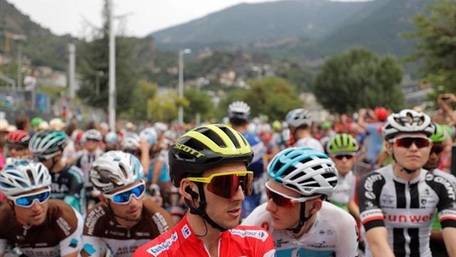 Paseo por Madrid en honor al ganador, Simon Yates