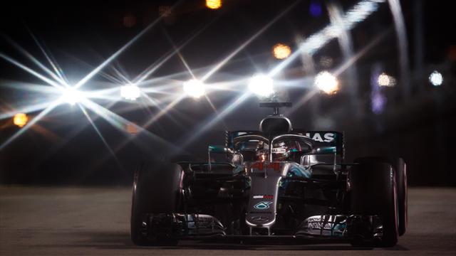 Singapur'da pole pozisyonu Hamilton'ın