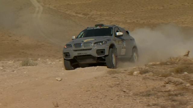 Turkmen Desert Race - L'image du jour : La victoire pour Roma Turkmen Desert Race - L'image du jour : La victoire pour Roma