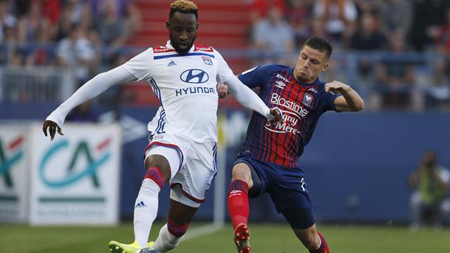 Dembélé, peu de ballons mais quelques indications