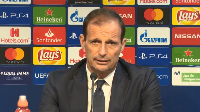 Allegri frena gli entusiasmi: "Juve favorita per la Champions? Facciamo un passo alla volta" Allegri frena gli entusiasmi: "Juve favorita per la Champions? Facciamo un passo alla volta"