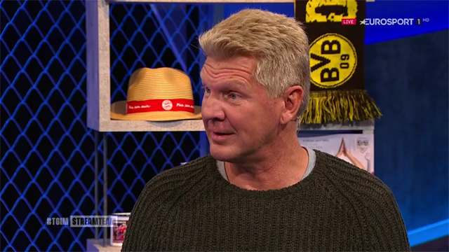 Effenberg kontert "Freiwild"-Vorwurf: "Keine übertriebene Härte gegen Bayern gesehen" Effenberg kontert "Freiwild"-Vorwurf: "Keine übertriebene Härte gegen Bayern gesehen"