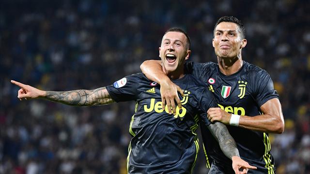 Le formazioni ufficiali di Juventus-Milan: c'è Bernardeschi dietro a Ronaldo e Higuain