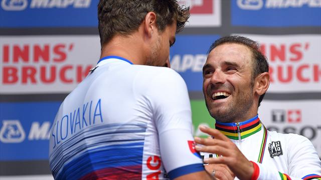 The most heart-warming cycling moment of the year? When Sagan crowned Valverde The most heart-warming cycling moment of the year? When Sagan crowned Valverde
