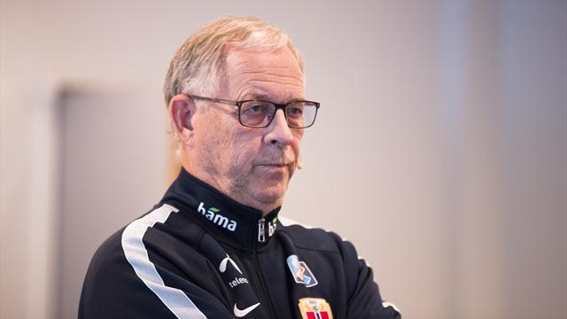 Derfor nekter Lagerbäck å gjøre om: – Vender alltid tilbake til to spisser