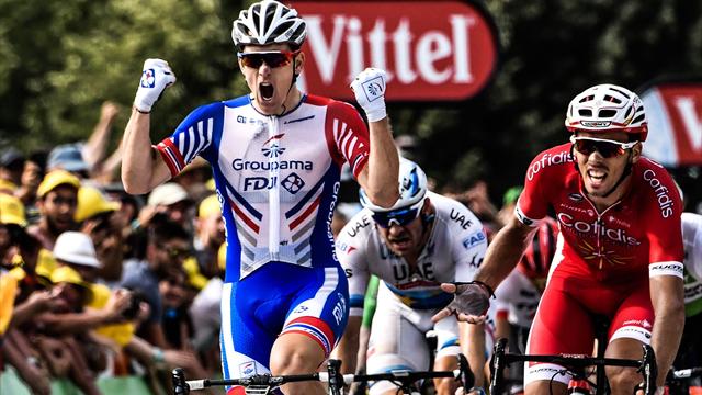 Profession : coureur ; nationalité : français ; statut : taulier