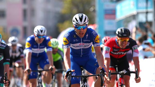 Vainqueur au sprint, Richeze offre un 70e bouquet à Quick Step en 2018 Vainqueur au sprint, Richeze offre un 70e bouquet à Quick Step en 2018