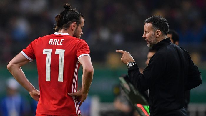 Gareth Bale Et Ryan Giggs Gareth Bale Et Ryan Giggs
