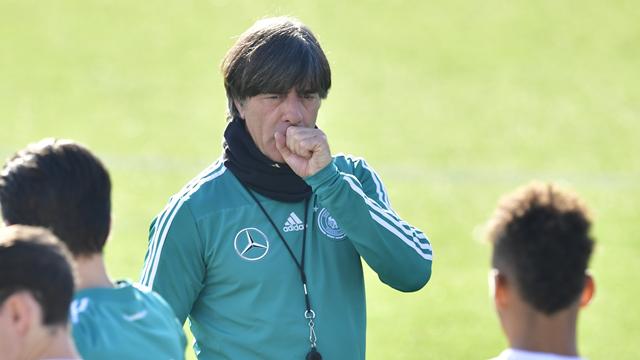Zu lasches Training? Löw: "Mit Sicherheit nicht" Zu lasches Training? Löw: "Mit Sicherheit nicht"