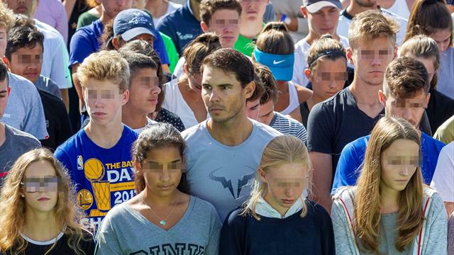 Nadal recuerda a las víctimas con un minuto de silencio en su academia Nadal recuerda a las víctimas con un minuto de silencio en su academia