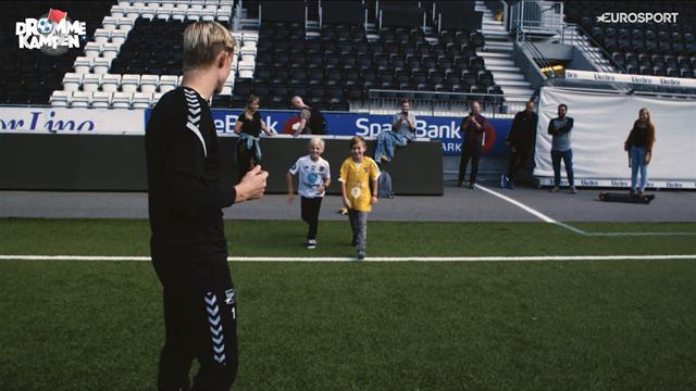 Drømmekampen: Her overrasker Rossbach Linus og Theo med en spesiell beskjed Drømmekampen: Her overrasker Rossbach Linus og Theo med en spesiell beskjed
