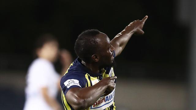 Usain Bolt versione bomber! Primi gol per l'ex velocista con la maglia dei Central Coast Mariners