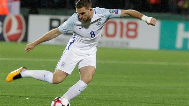Henderson y Stones serán baja por acumulación de tarjetas ante España