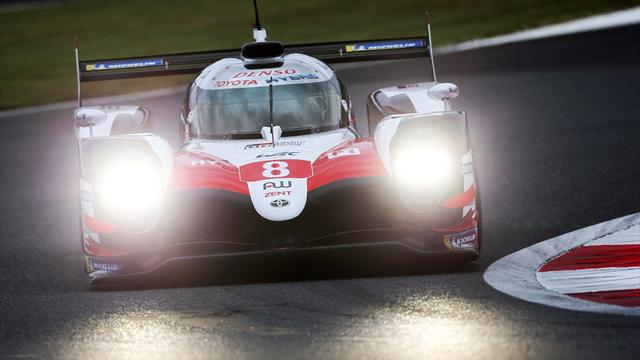 Alonso, primero exhibición en la pista y luego pole tras una nueva sanción al Toyota 7 en Fuji