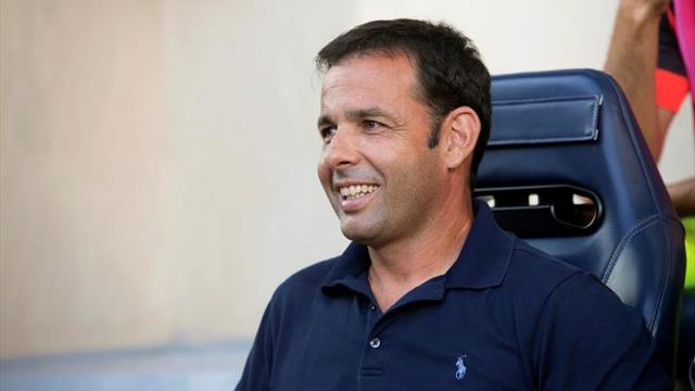 La continuidad de Calleja alarga el proyecto de cantera en el banquillo