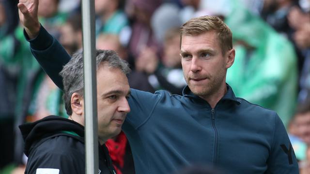 300.000 Euro für Stiftung: Mertesacker-Abschied mit Sieg und Tor