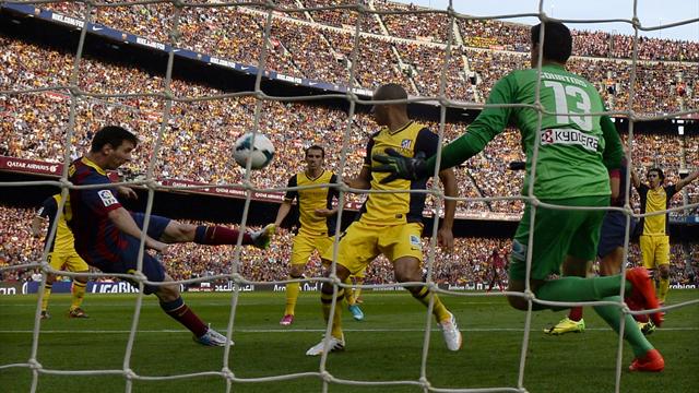 Un exculé revela las disculpas del árbitro del Barça-Atleti en el que perdieron la Liga de 2014