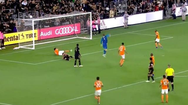 Traumhafter Lupfer: Los Angeles FC schlägt Houston Traumhafter Lupfer: Los Angeles FC schlägt Houston