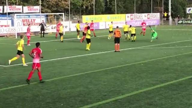 Un portero marca de chilena en el 94' para lograr el empate Un portero marca de chilena en el 94' para lograr el empate