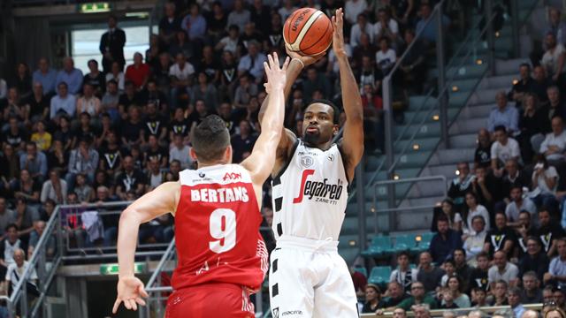 La Virtus Bologna supera anche Strasburgo ed è imbattuta! Colpo di Avellino che sbanca Le Mans