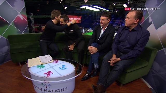 'Thank you, Ronnie!' - O'Sullivan gets hugged in studio 'Thank you, Ronnie!' - O'Sullivan gets hugged in studio