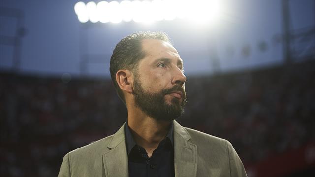 Machin débarqué du FC Séville !