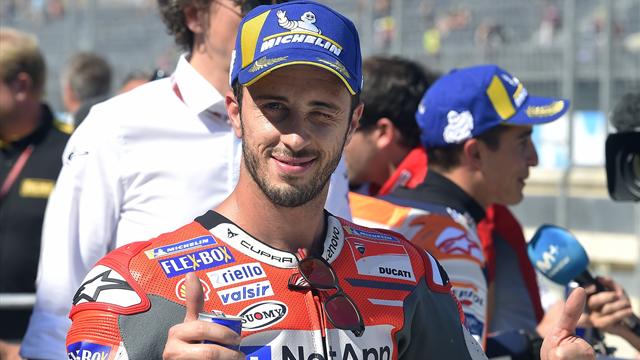 Dovizioso: "Prima fila favolosa". Rossi: "Giornata molto difficile"