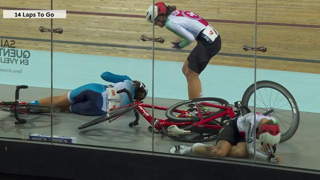 Big crash wipes out five riders in Women's Madison Final Big crash wipes out five riders in Women's Madison Final