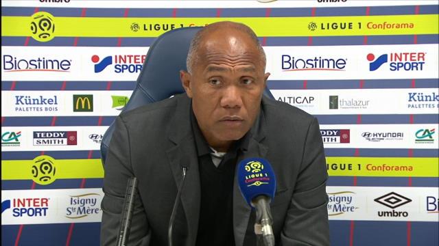 Kombouaré : "On méritait mieux" Kombouaré : "On méritait mieux"