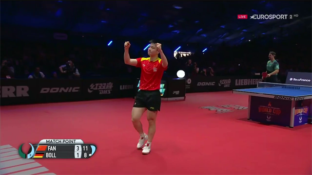 Fan Zhendong batte Timo Boll 4-1: seconda Coppa del Mondo in carriera per lui! Fan Zhendong batte Timo Boll 4-1: seconda Coppa del Mondo in carriera per lui!