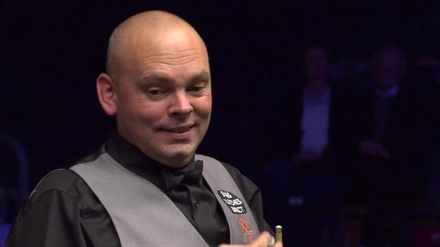 Grün gelocht: Bingham mit brillantem Fluke Grün gelocht: Bingham mit brillantem Fluke