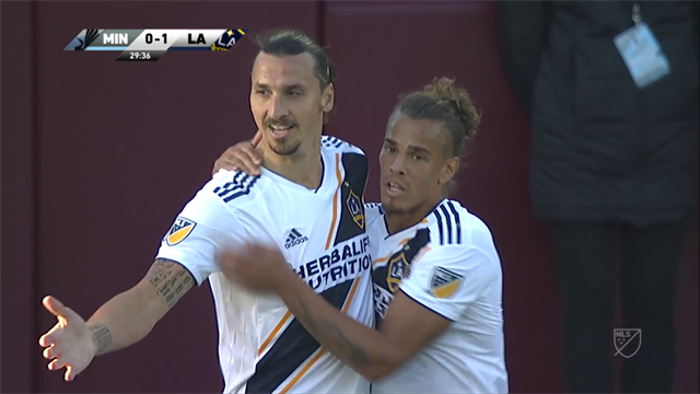 But et passe décisive : face à Minnesota, Zlatan a encore noirci sa feuille de stats