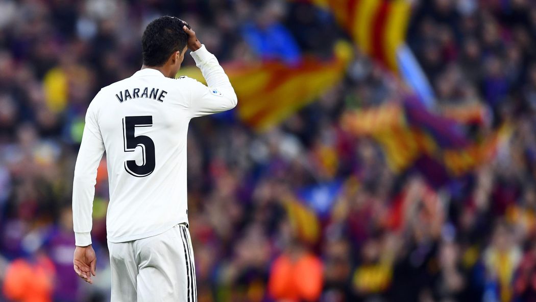 Varane, en un partido con el Real Madrid.