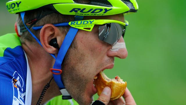 Régime, sommeil... Cyclotouriste ou pro, comment réussir sa coupure ?