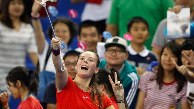 Kasatkina outlasts Wang in Zhuhai opener