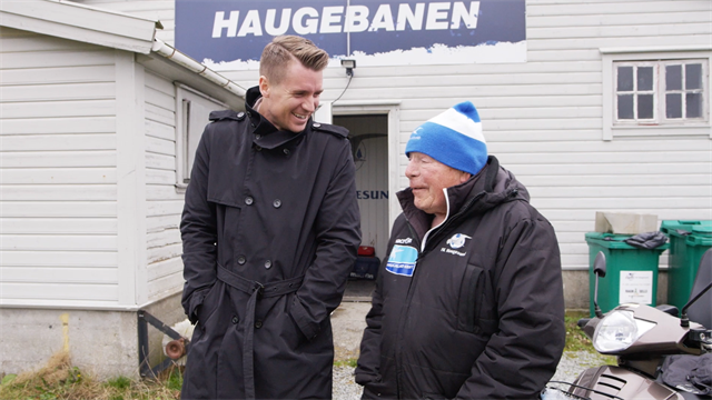 Bernt Besøker: Legendens scooter fascinerer Gauseth - men hvor er Bernt? Bernt Besøker: Legendens scooter fascinerer Gauseth - men hvor er Bernt?