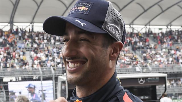 Ricciardo says farewell with final Red Bull visit