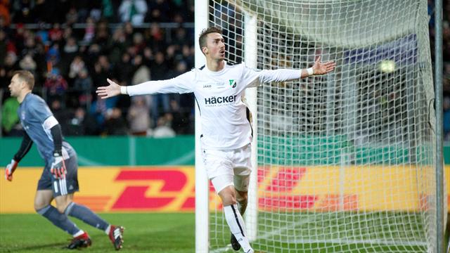 #TGIM StreamTeam I Anruf von Real? Rödinghausen-Torschütze wartet noch... #TGIM StreamTeam I Anruf von Real? Rödinghausen-Torschütze wartet noch...