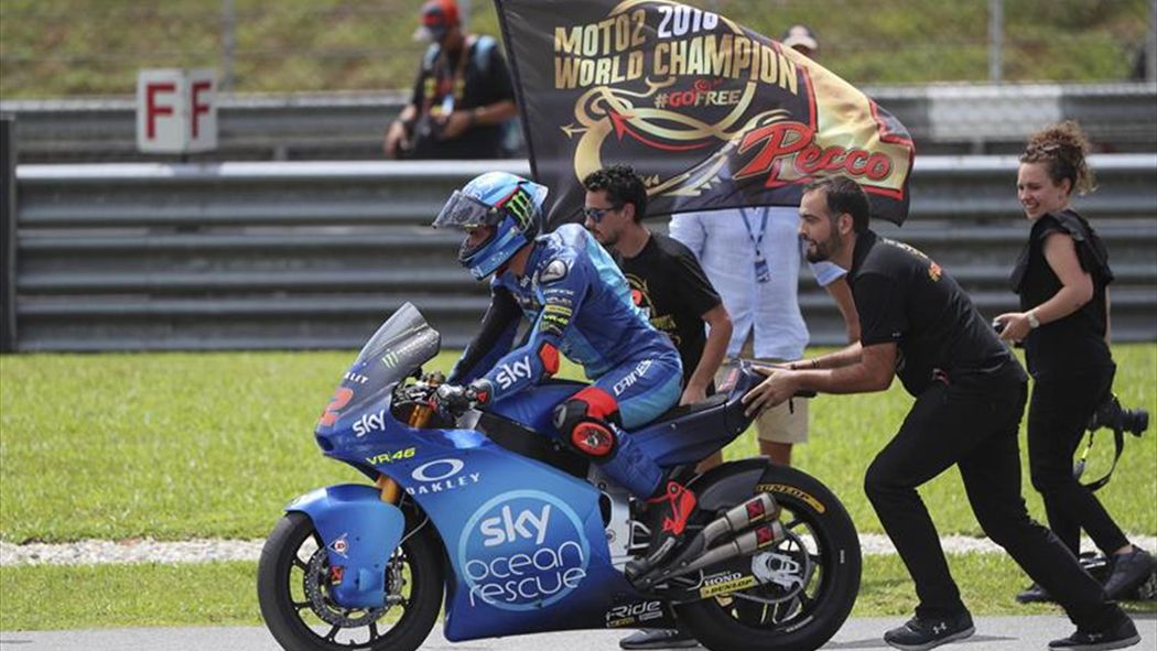 Marini gana su primera carrera y Bagnaia se hace con el mundial Marini gana su primera carrera y Bagnaia se hace con el mundial