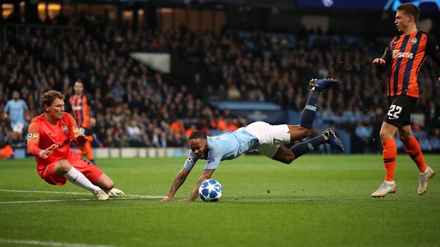 Unfassbare Elfmeter-Entscheidung für ManCity wird zum Web-Hit