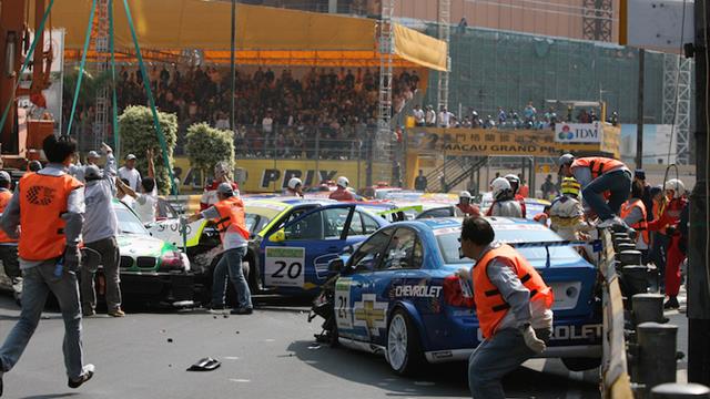 « Restez calmes » : le message de Huff pour les rookies WTCR à Macao