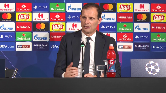 Allegri: "Il gesto di Mourinho? A me non capita perché corro subito negli spogliatoi" Allegri: "Il gesto di Mourinho? A me non capita perché corro subito negli spogliatoi"