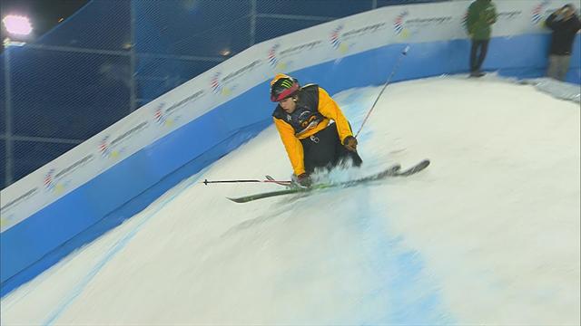 Harlaut wipes out in spectacular Big Air crash Harlaut wipes out in spectacular Big Air crash