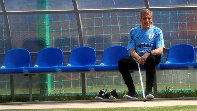 Tabárez, sin finalistas de Copa, convoca al defensor del Levante Erick Cabaco