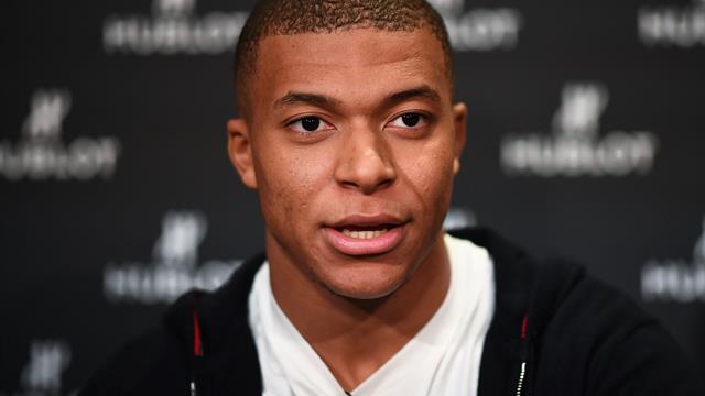 Mbappé sieht Messi und Ronaldo in eigener Liga