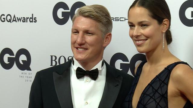 Strahlend schön: Traumpaar Ivanovic & Schweinsteiger in Berlin Strahlend schön: Traumpaar Ivanovic & Schweinsteiger in Berlin