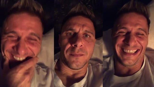 Recital de chistes de Joaquín de madrugada ¡Toda la noche desvelado a carcajada limpia! Recital de chistes de Joaquín de madrugada ¡Toda la noche desvelado a carcajada limpia!