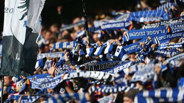 HSV-Fan stürzt in Aue vom Zaun