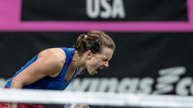 La veterana Strycova adelanta a la República Checa en final de la Fed Cup